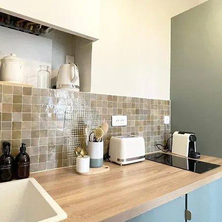 Daire Le Crosne - Parking - Prestige - Calm *