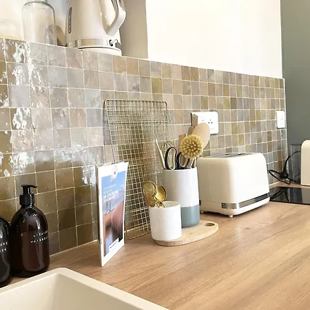 Le Crosne - Parking - Prestige - Calm