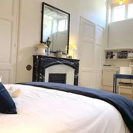 Le Crosne - Parking - Prestige - Calm *